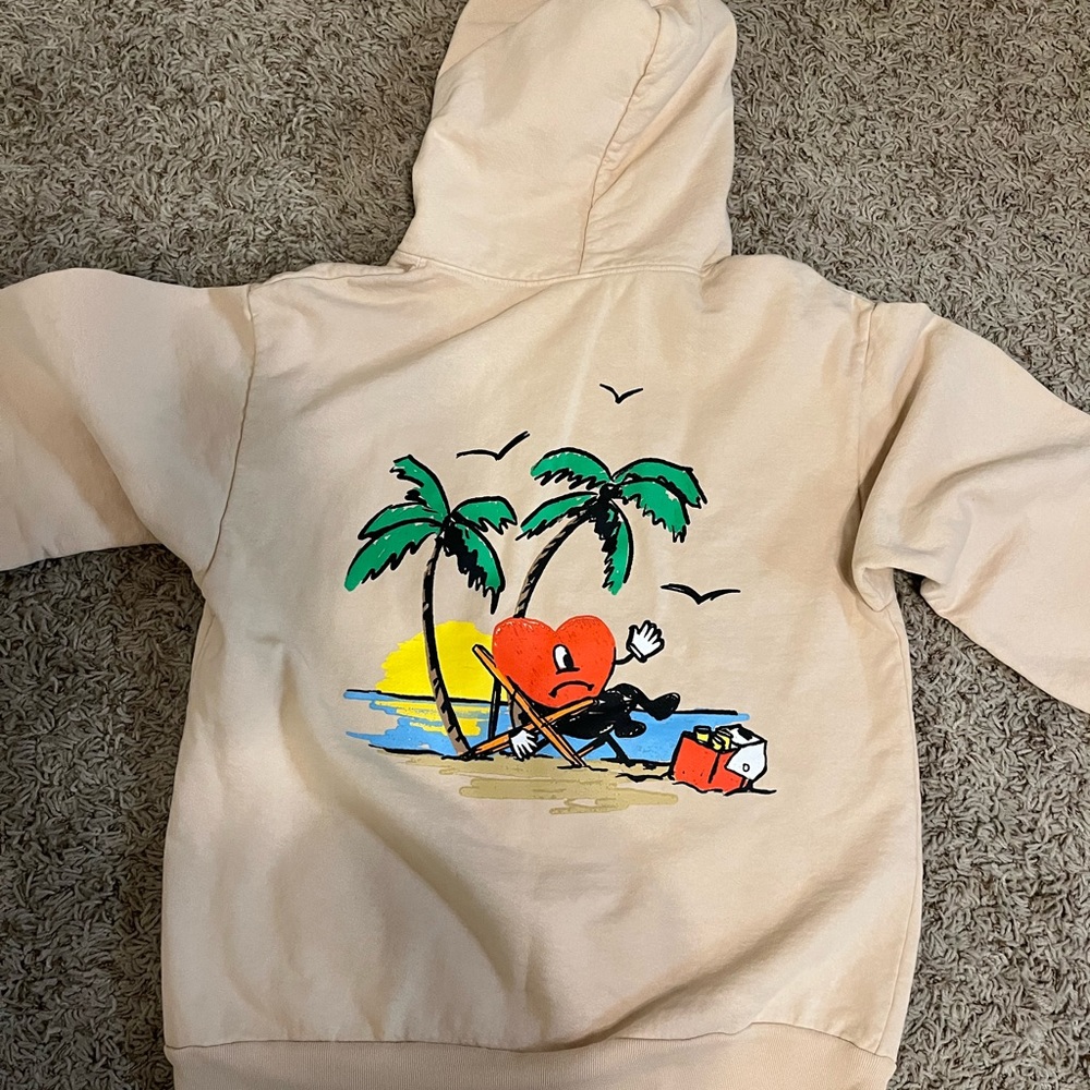 Bad Bunny- World’s Hottest Tour 2022- Hoodie